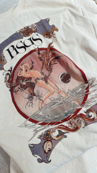 Pisces Vintage Artwork Zodiac Shirt