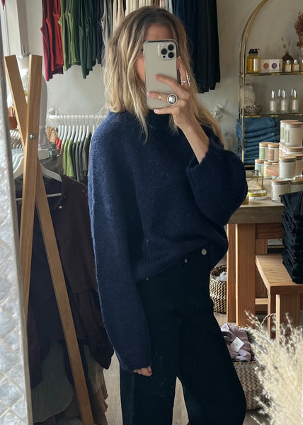 Weekend Knit - Navy