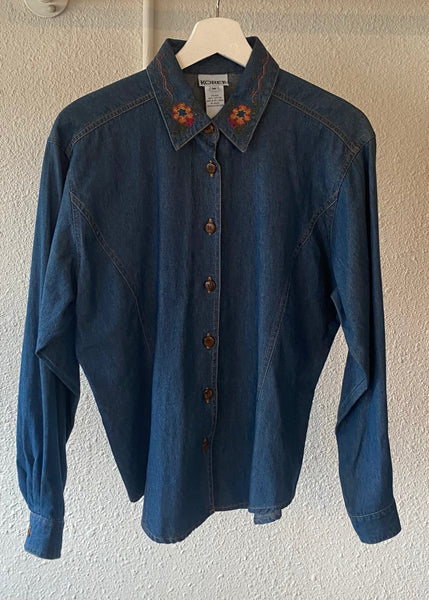 Vintage Needlepoint Button Up