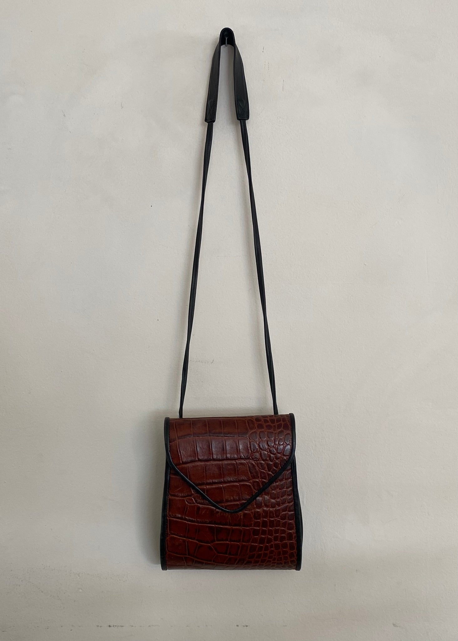 Vintage Leather Shoulder Bag