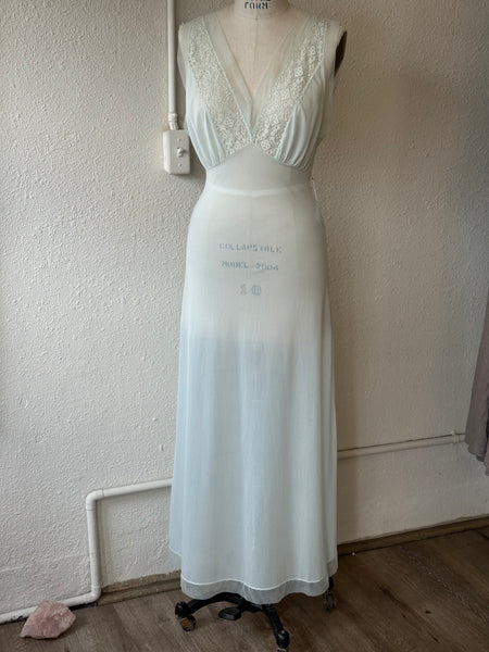 Vintage Romantic Nightgown