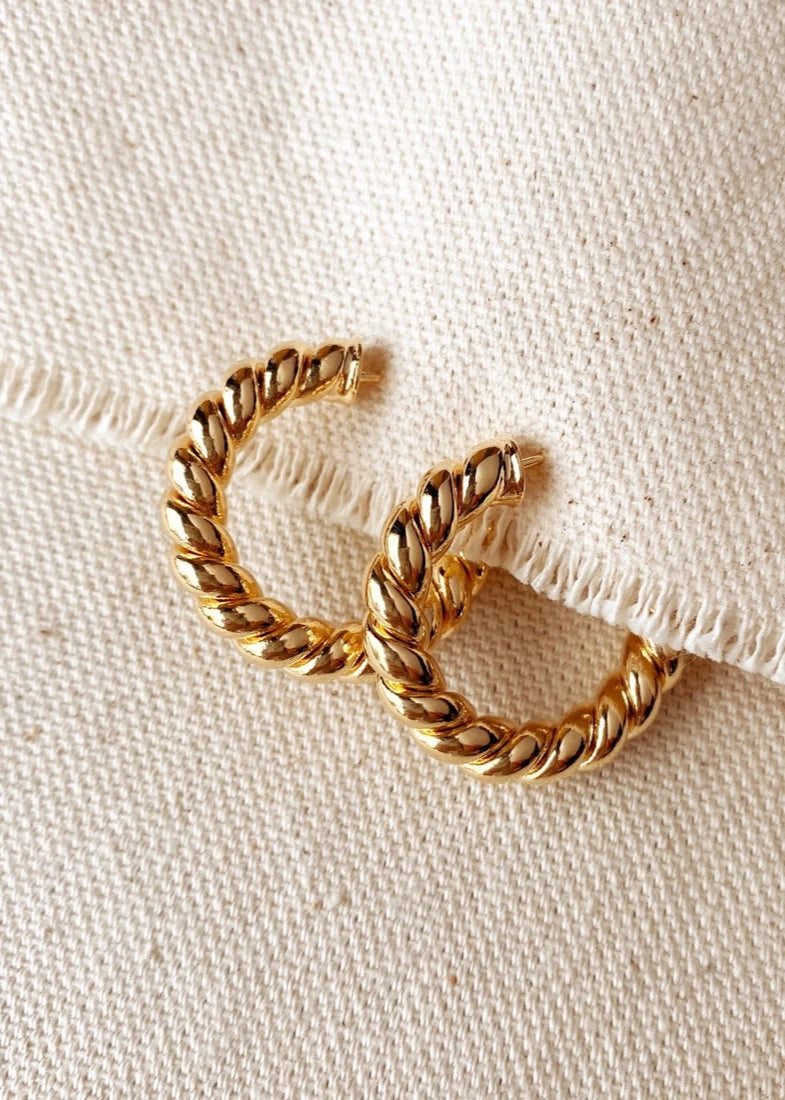 Croissant Twisted C-Hoop Earrings