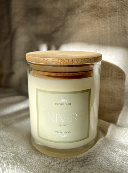 River Holiday 14oz Candle